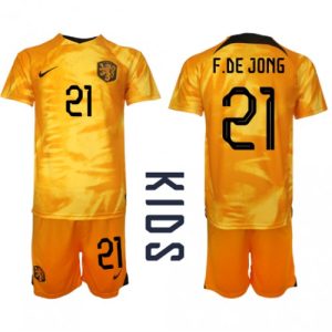 Nederland Fotballdrakt Barn Frenkie de Jong #21 Hjemmedrakt VM 2022 Kortermet (+ Korte bukser)
