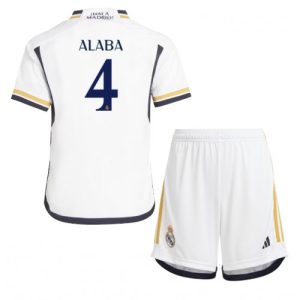 Real Madrid Fotballdrakt David Alaba #4 Hjemmedrakt Barn 2023-24 Kortermet (+ Korte bukser)