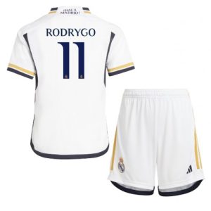 Real Madrid Fotballdrakt Rodrygo Goes #11 Hjemmedrakt Barn 2023-24 Kortermet (+ Korte bukser)