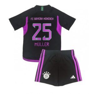 Bayern Munich Fotballdrakt Barn Thomas Muller #25 Bortedrakt 2023-24 Kortermet (+ Korte bukser)