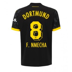Borussia Dortmund Fotballdrakt Herre Felix Nmecha #8 Bortedrakt 2023-24 Kortermet