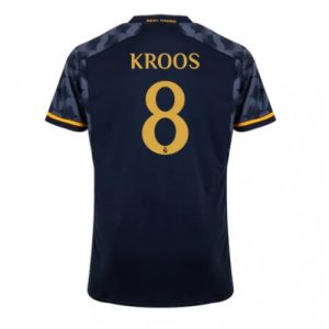 Real Madrid Fotballdrakt Herre Toni Kroos #8 Bortedrakt 2023-24 Kortermet